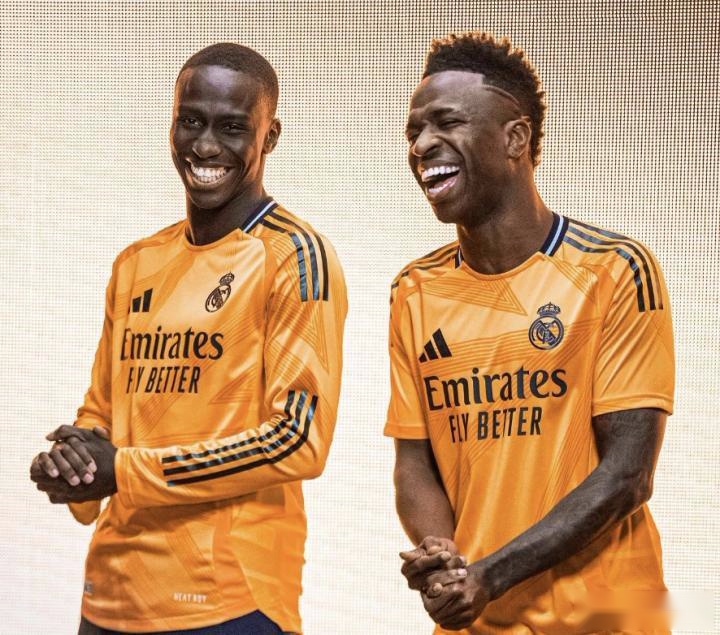 費(fèi)蘭-門迪力挺維尼修斯：世界上最好的球員