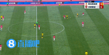 中超成都青島戰(zhàn)平，胡荷韜建功，鎖定亞冠席位。