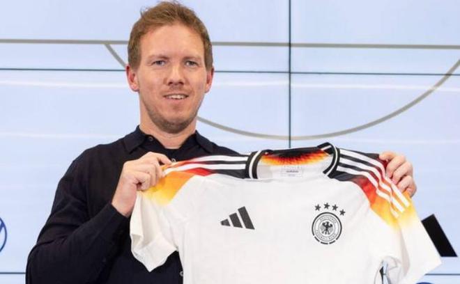 德國隊無奈招保級隊門將，俱樂部二門神頻出。