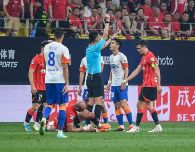 成都蓉城大動(dòng)作，下季引進(jìn)四大申花主力，馬萊萊領(lǐng)銜。