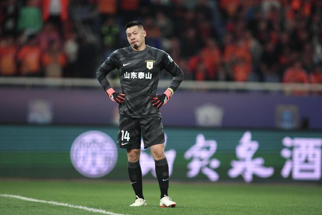 連勝7場(chǎng)，亞冠王大雷黃油手頻現(xiàn)，是否繼續(xù)首發(fā)？