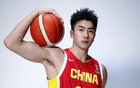 中國(guó)男籃14人赴蒙古，裁員后前鋒6中1，仍繼續(xù)前行。