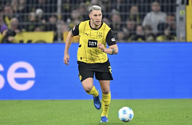 圖片報(bào)：多特高層沙欣對(duì)聚勒表現(xiàn)部分滿(mǎn)意，需持續(xù)良好表現(xiàn)。