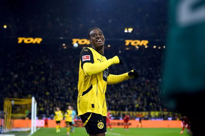 多家豪門盯上吉滕斯，多特新星再添一員