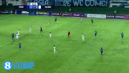 岳鑫補(bǔ)時(shí)送點(diǎn)，萬隆點(diǎn)射追回一球