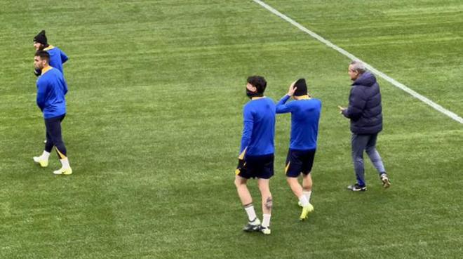 記者：國米后衛(wèi)巴斯托尼已恢復(fù)，可戰(zhàn)藥廠。