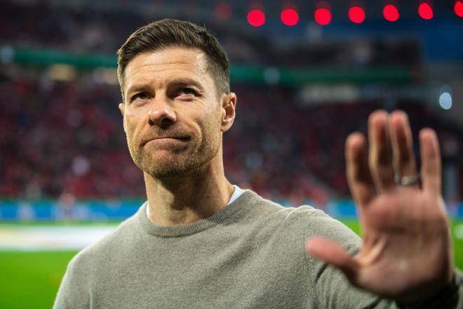 阿隆索：藥廠狀態(tài)佳且心態(tài)好，德甲關(guān)鍵賽事。