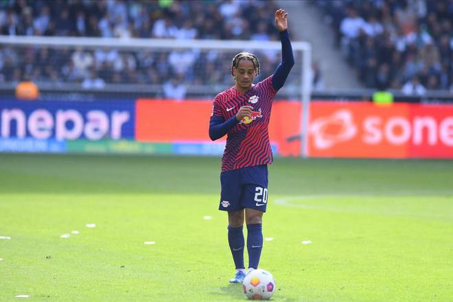 傷愈西蒙斯勞姆，凱恩亦復(fù)出！拜仁戰(zhàn)有望復(fù)歸