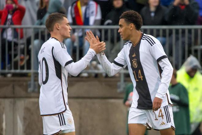 青春風(fēng)暴！德甲2024四將過人60+，均年輕21歲以下。