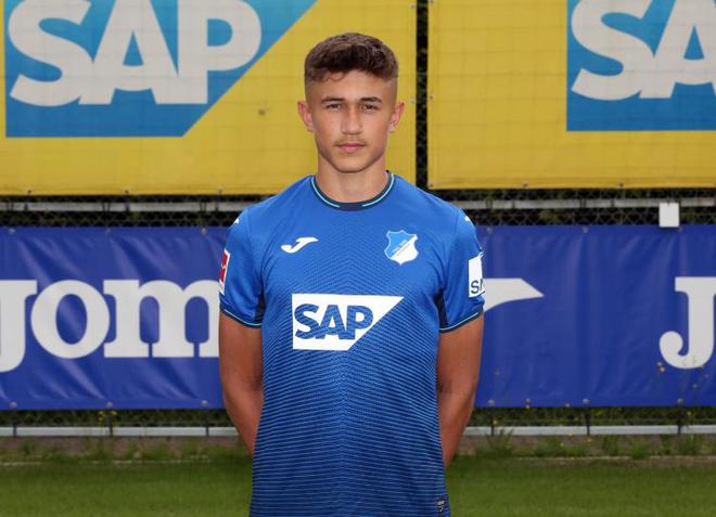 霍村比紹夫：專注球場(chǎng)，曾見拜仁邀約。