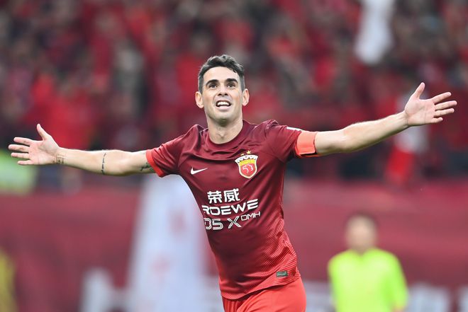 中超轉(zhuǎn)會(huì)：蓉城追三將，老少加盟邵佳一，武磊失助。