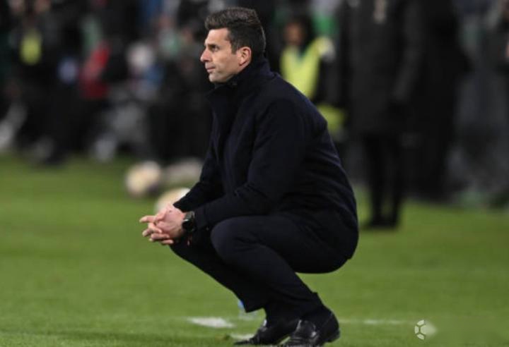 米體：尤文球迷對莫塔愈發(fā)不滿，但高層仍繼續(xù)信任他