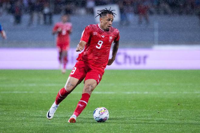 記者：萊比錫奧卡福初談，考慮穆阿尼等人選。