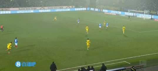 多特落后，修斗破門(mén)，本季18場(chǎng)8球助2次。