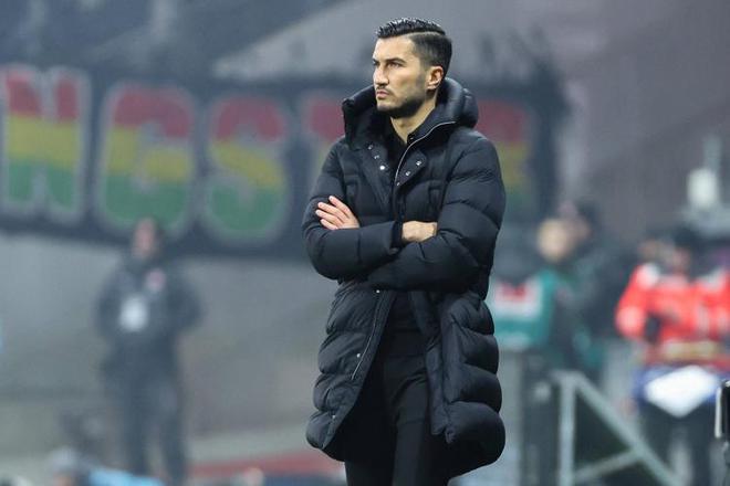 德媒：沙欣親自上場，多特法鷹賽前最后一練，擔(dān)任防守中場。