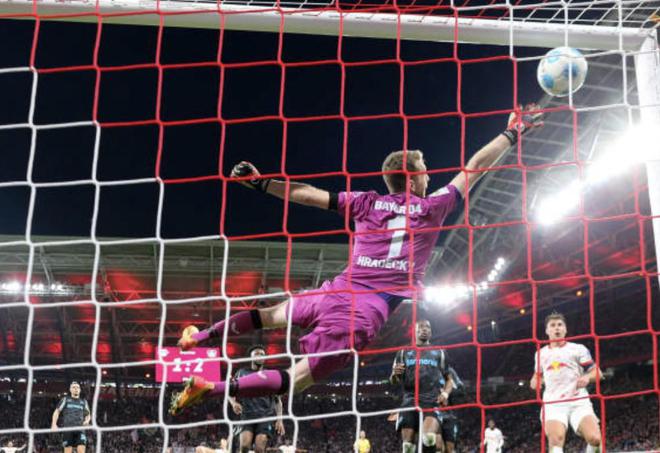 赫拉德茨基：錯失良機(jī)，令人懊惱且多余。