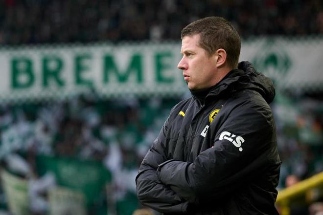 多特官方：圖爾貝里暫任主帥，繼續(xù)帶隊歐冠末輪。