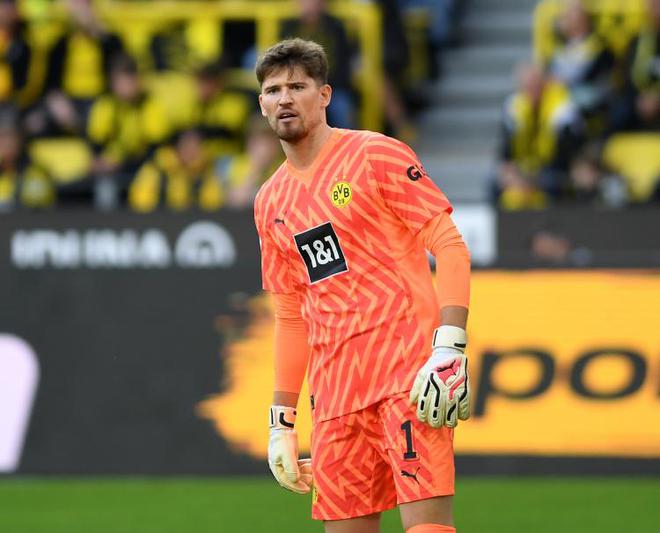 獨立報：切爾西曼聯(lián)競購多特門將科貝爾