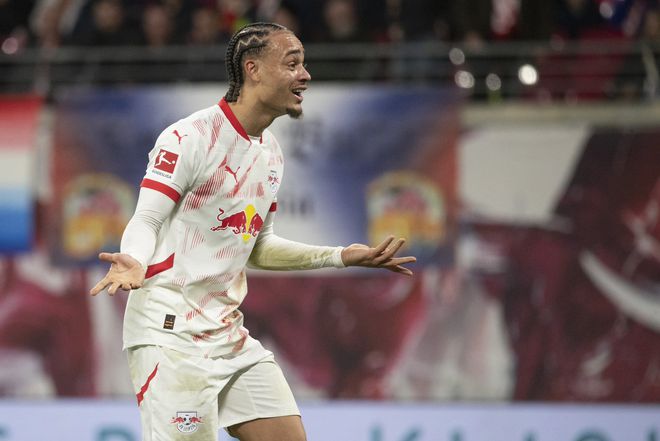 德天空：哈維·西蒙斯轉(zhuǎn)會至RB萊比錫，簽約至27年。