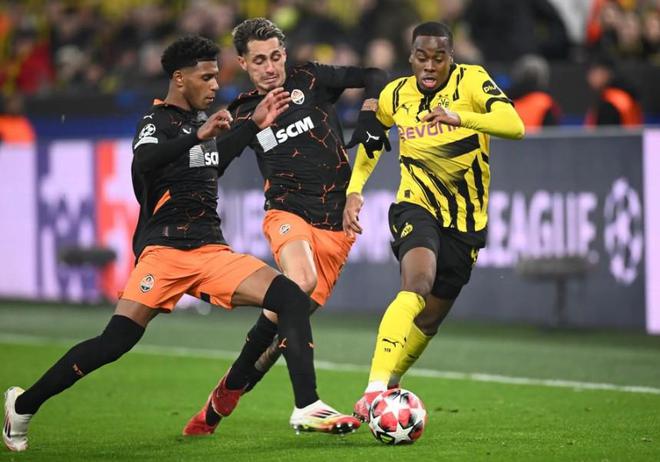 記者：多特或售吉滕斯，利物浦等隊(duì)有意。