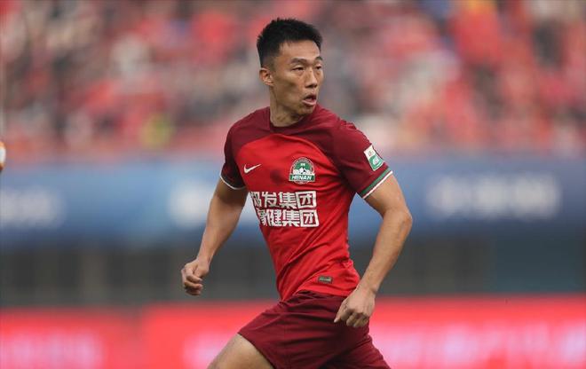 賀慣未報(bào)名亞冠，大連英博仍有望，官宣新外援加盟，補(bǔ)強(qiáng)繼續(xù)。