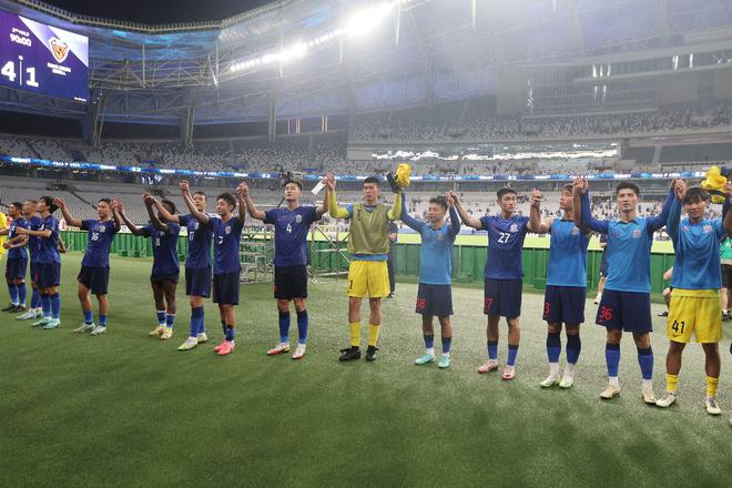 亞冠前瞻：申花挑戰(zhàn)艱難，目標(biāo)堅(jiān)定；海港外援試煉繼續(xù)。