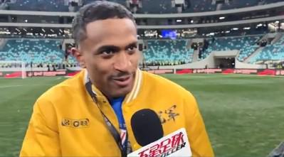 米內(nèi)羅申花首秀奪冠喜，與球隊共進再創(chuàng)輝煌