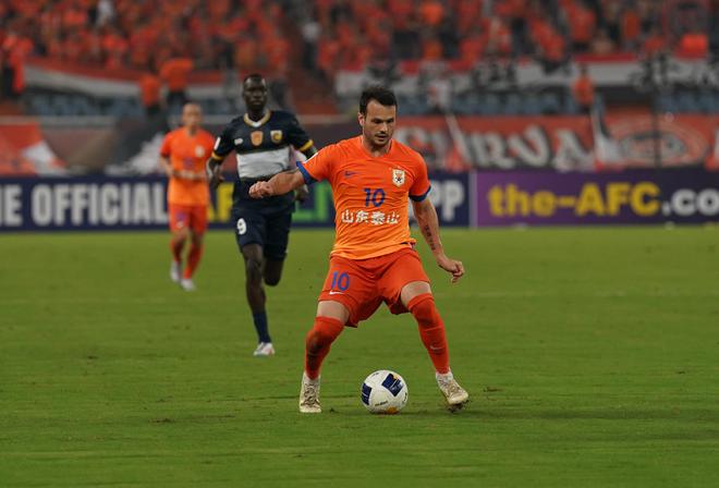 泰山佳局！瓦科破百日球荒，K聯(lián)賽老將聯(lián)手，澤卡助攻亮眼。