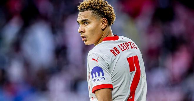 萊比錫官方：努薩傷膝，預(yù)計(jì)缺席至3月末。