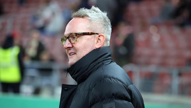 斯圖加特高層：縮小與拜仁多特差距需時(shí)日