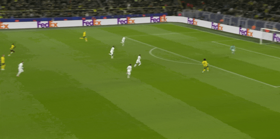 阿德耶米造點(diǎn)，吉拉西主罰被撲，多特蒙德平葡萄牙體育0比0。