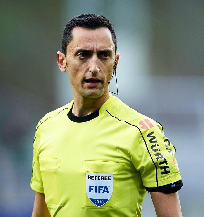 官方：西班牙裁判執(zhí)法歐冠多特vs里爾，何塞-桑切斯主裁。