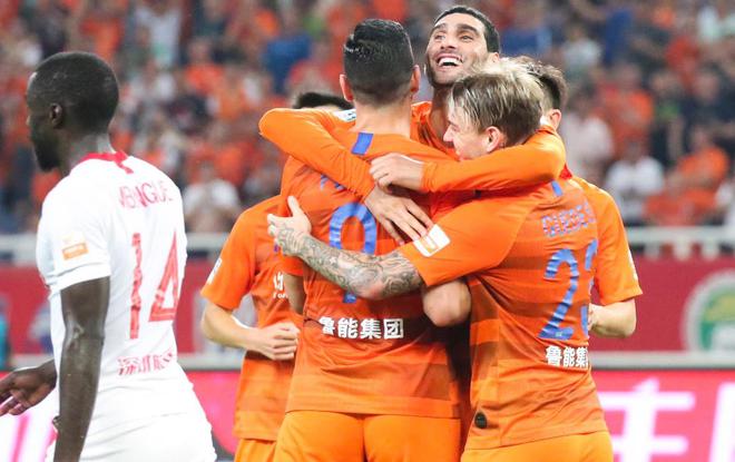 曹政轉(zhuǎn)會低級聯(lián)賽，曾亞冠代表魯能，期待其表現(xiàn)。