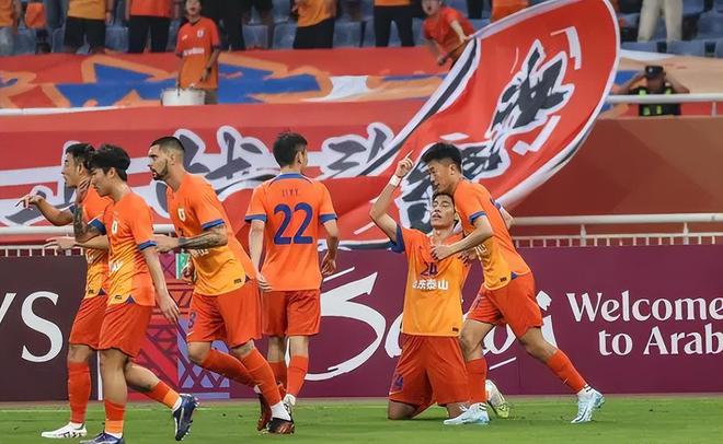 上海雙雄敗北，泰山亞冠更佳。國足戰(zhàn)沙特，四將首發(fā)。