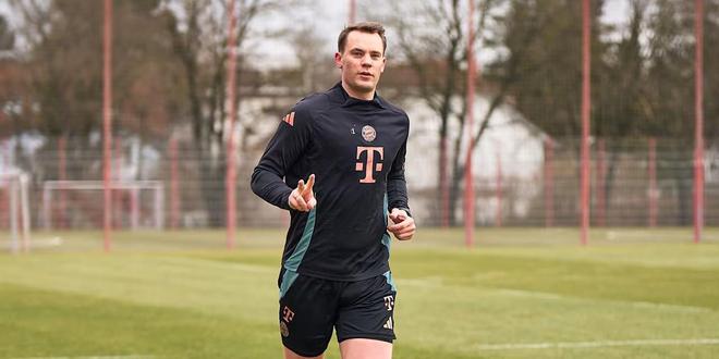 拜仁：諾伊爾重返訓練場跑步