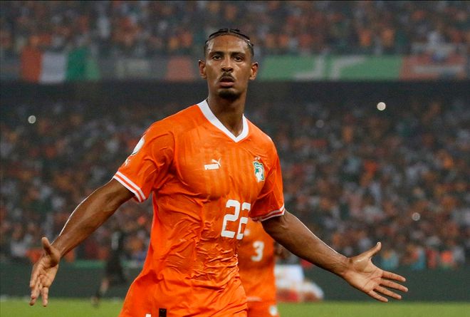 30歲多特蒙德老將助世界第46連勝5輪，升至榜首。