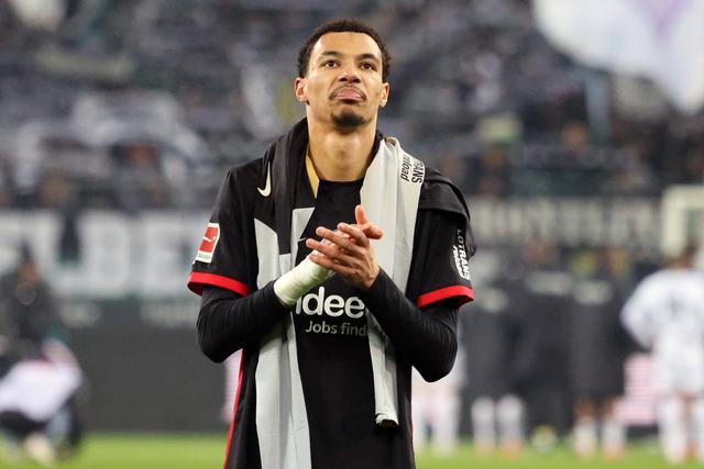 羅馬諾：?；倏讼碾x法蘭克福，英超俱樂部矚目