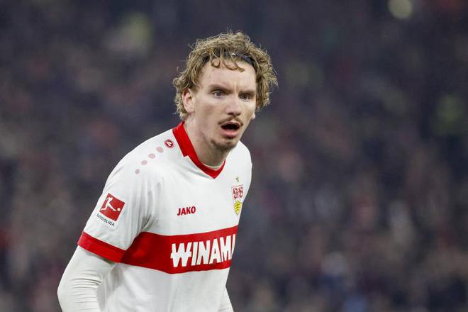 記者：拜仁盯上沃爾特馬德、布爾卡特，考慮出售特爾。