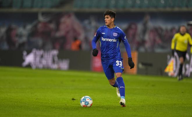 德天皇馬盯上勒中衛(wèi)因卡皮耶，競爭激烈利物浦亦參與