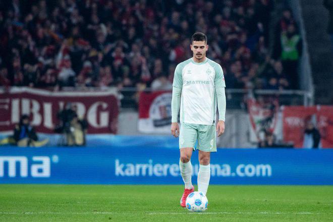 德天：安德烈·席爾瓦將離隊，萊比錫有意出售。