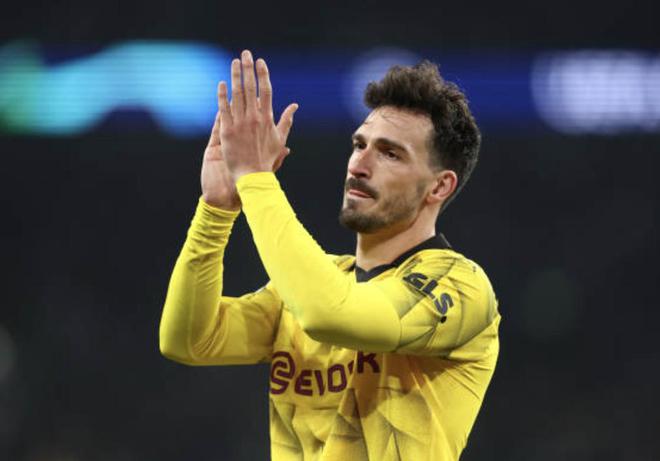 德媒：狐媚回歸多特表現(xiàn)佳，顯露高層決策失誤