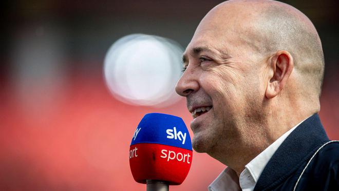 勒庫森CEO信阿隆索、維爾茨留隊(duì)下季