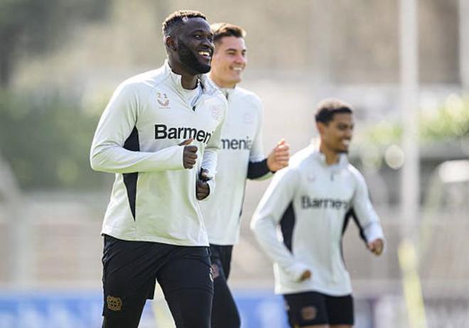 法爾克：藥廠夏售?？嘶虿┠豳M(fèi)斯，高報(bào)價(jià)者得。