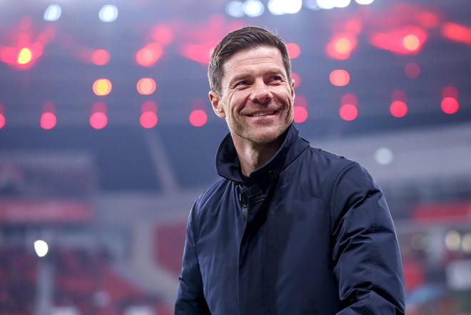 德天：皇馬與阿隆索顧問再談，未直接接觸藥廠。