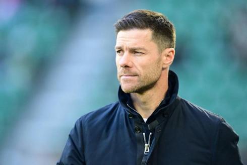 阿隆索回應(yīng)皇馬執(zhí)教：非談未來時(shí)機(jī)。