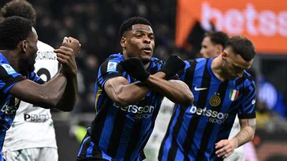 米體：鄧弗里斯有望在下周末復(fù)出踢羅馬，并且能夠出戰(zhàn)巴薩