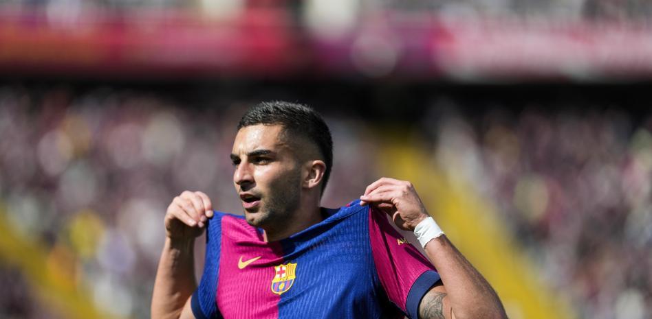 世體：萊萬(wàn)受傷后，費(fèi)蘭-托雷斯將暫時(shí)頂替他的位置