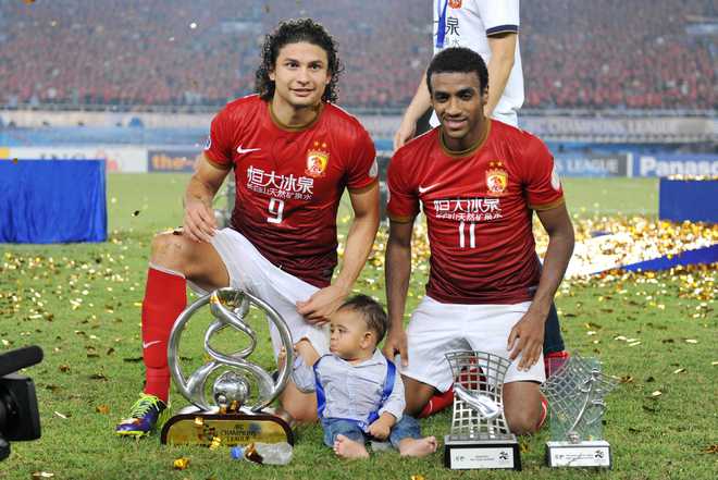 埃神埃爾克森亞冠決賽四場(chǎng)三球，恒大雙冠王