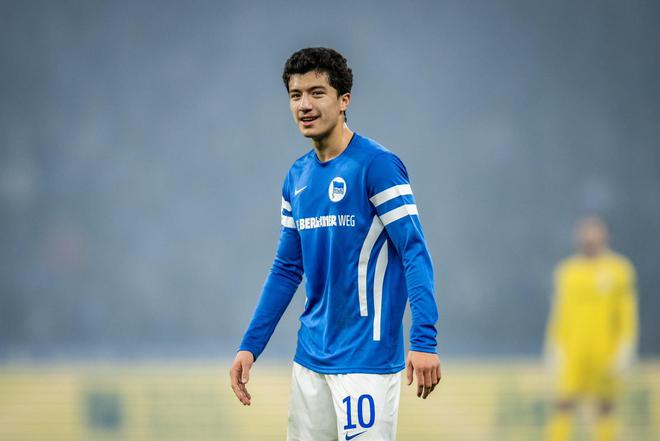 羅馬諾：藥廠購入赫塔19歲中場馬扎，轉(zhuǎn)會費1000萬歐。