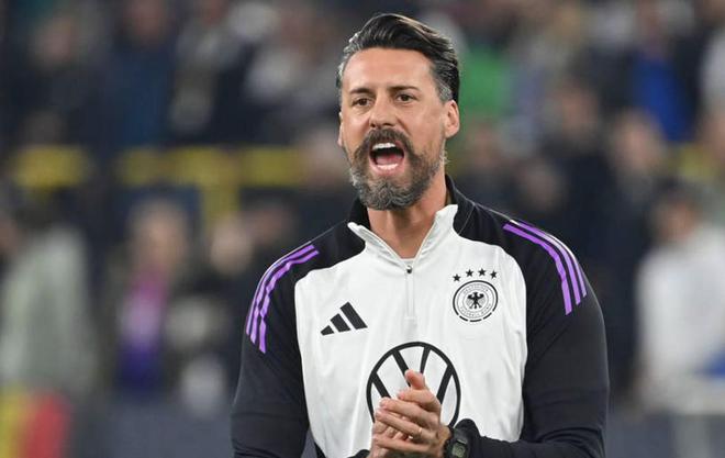 德媒：奧格斯堡考慮瓦格納執(zhí)教，季末定去向。